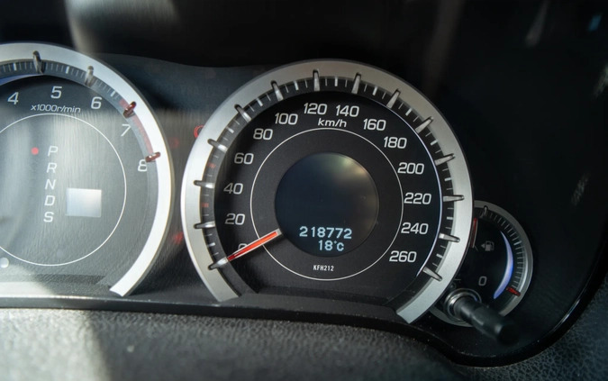 Honda Accord cena 30000 przebieg: 218000, rok produkcji 2009 z Toruń małe 277